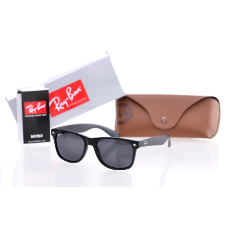 Солнцезащитные очки Ray-Ban Wayfarer 10422